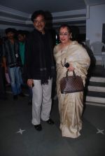 Shatraughan Sinha, Poonam Sinha at Poonam Dhillon_s play U Turn in Bandra, Mumbai on 26th Aug 2012 (62).JPG